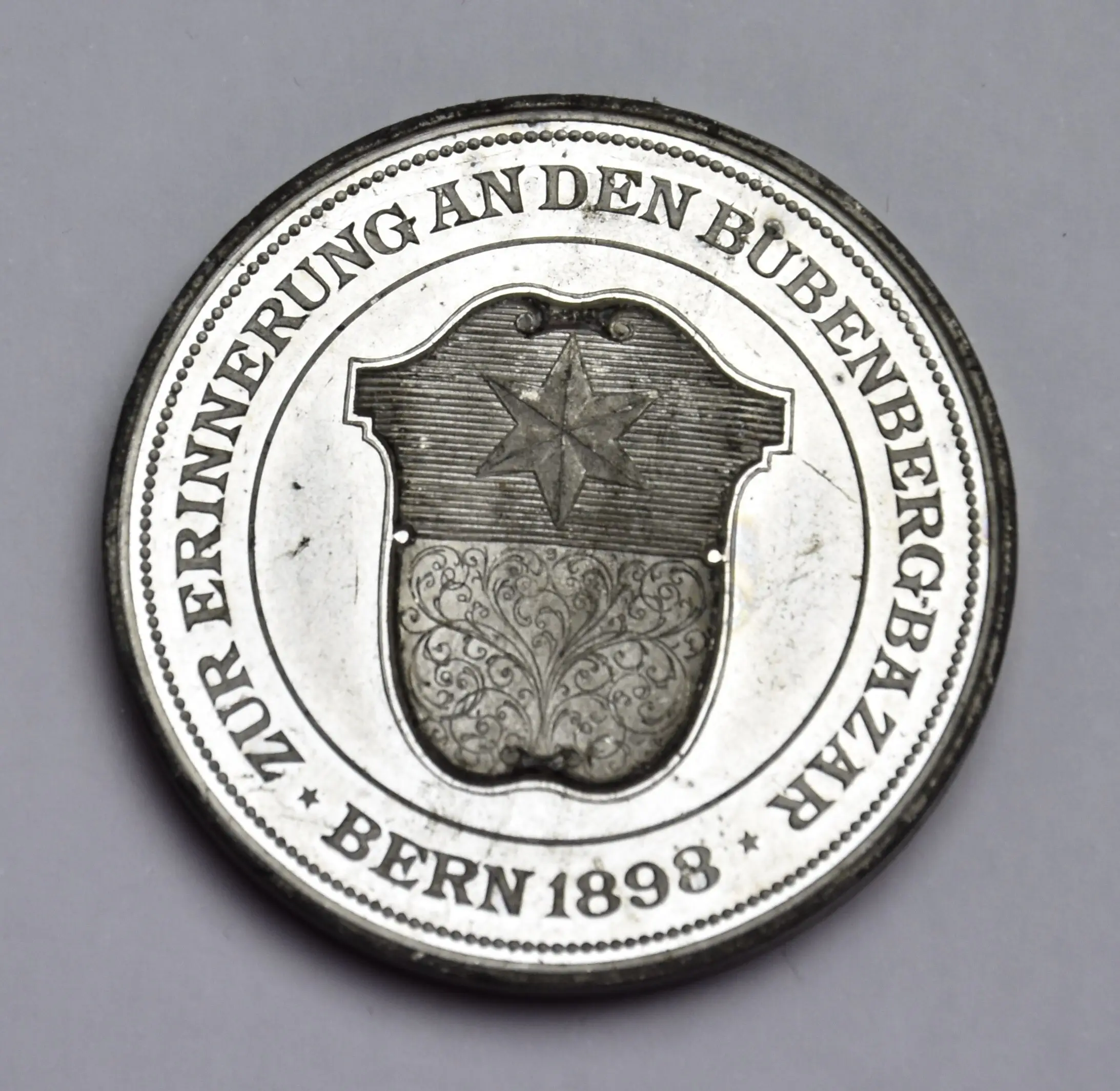 Schweiz Medaille 1893 Bern (Weissmetall) Zur Erinnerung an den Bubenberg Bazar